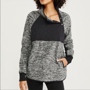 Abercrombie Asymmetrical Snap-Up Fleece M